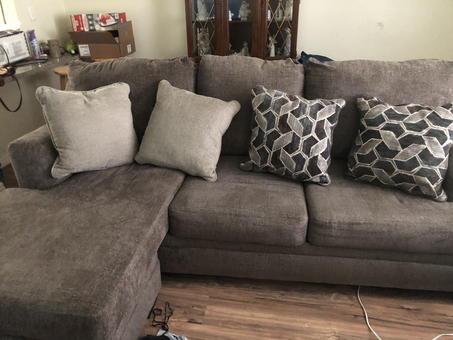 Couch With Chaise