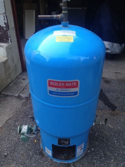 BLUE AMTROL BOILER MATE HOT WATER MAKER for Sale in Bethel, CT - OfferUp