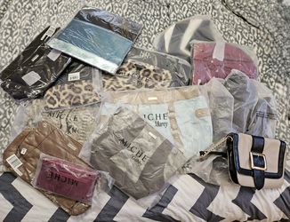 Lot Of New Miche Purse Shells CRAFT SALVAGE LOT Cracked For Parts Only *READ