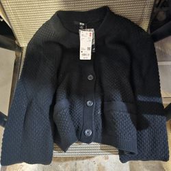 UNIQLO womens knitted short cardigan M NEW