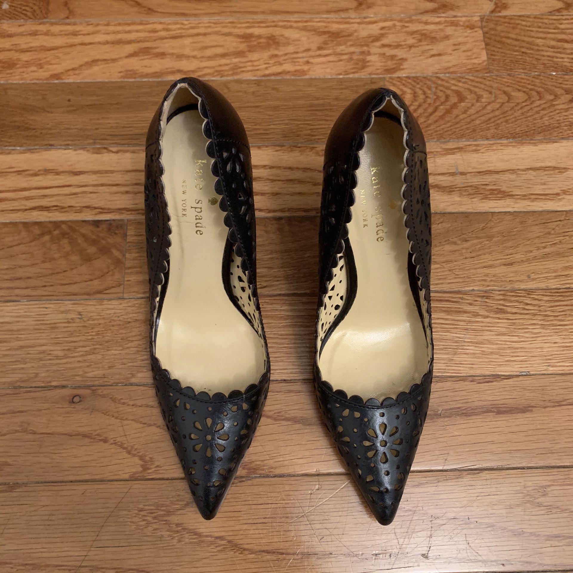 Kate Spade Black Floral Eyelet Pointed Stiletto Heels Women’s Size 5.5