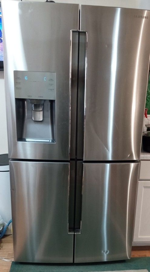 Samsung Stainless Steel Refrigerator 