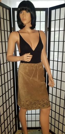 Express embroidered skirt