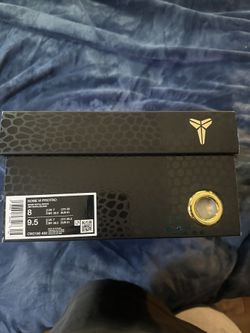 Kobe shoes Size 8