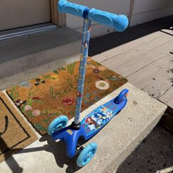 Sonic The Hedgehog Scooter/helmet/gloves