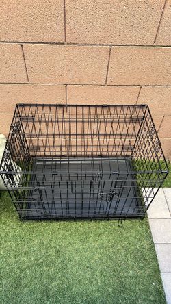 EveryYay Folding Wire Dog Crate w/ Removable Tray - Great Condition