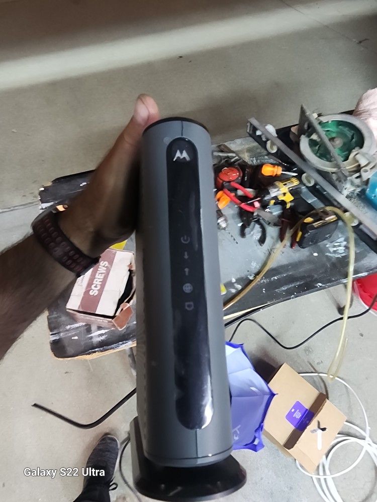 Motorola MB8600 Modem
