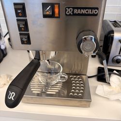 Rancilio Silvia home espresso machine