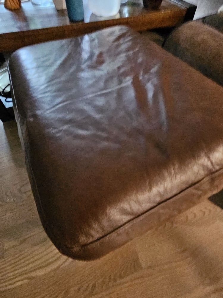 Leather Lazy Boy Chair With Audomen