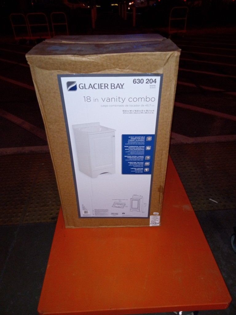 Glacier Bay 18in Vanity Combo White