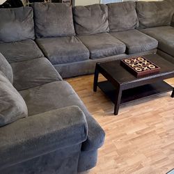 FREE LARGE COUCH 