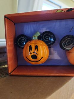 Mickey N Minnie Salt N Pepper Shaker