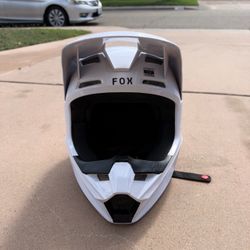 Fox Racing V core Helmet X Large White