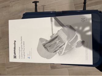 UPPAbaby® Infant SnugSeat Cubierta SnugSeat Para Bebés SnugSeat Pour Le Bébé Vista Cruz RumbleSeat*