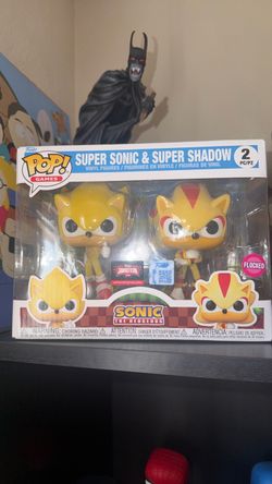 Sonic and shadow double gold funko