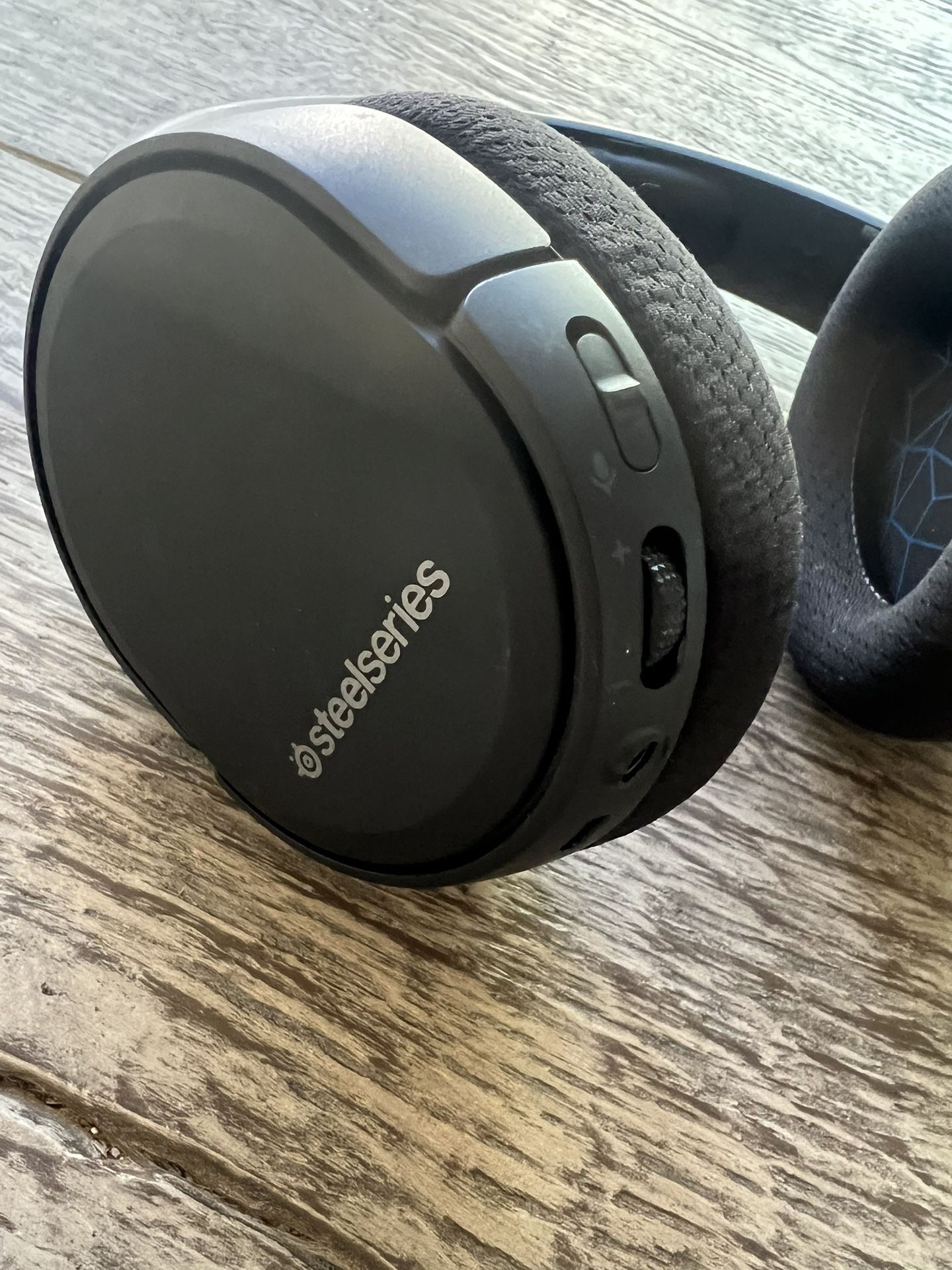 High-Performance Gaming Headset