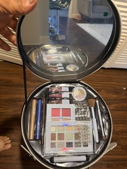 JoyBright Disco Dreams Beauty Box Makeup Set – New