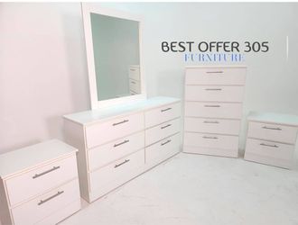 Chest, -Dresser-,  Mirror and 2-Nightstands-Cómoda Con Espejo ,Gavetero Y 2-Mesitas de noche