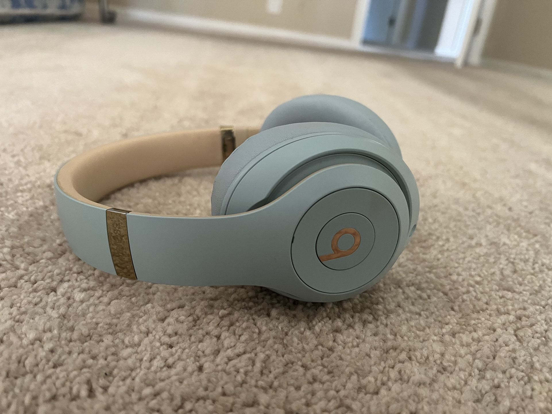 Beats Studio Light Blue