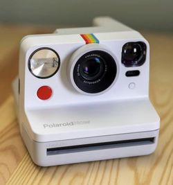 Polaroid Now +     (Camera)