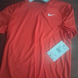 Nike boys shirts