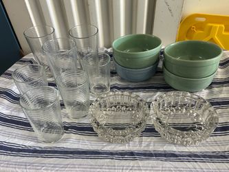 Glassware/ Crockery bowls