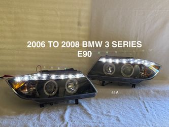2006 TO 2008 BMW 3 SERIES E90 4 DOORS Black/Smoke Halo Projector Headlights with R8 Style LEDs