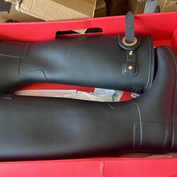 Hunter Boots Size 6