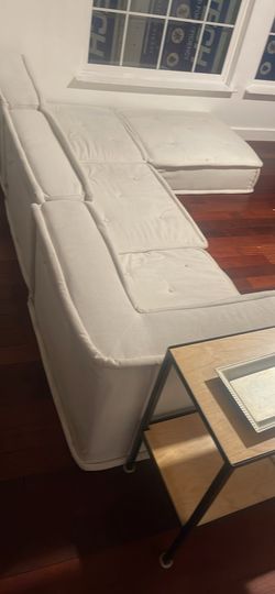 Pottery Barn Teen Cushy Modular Tufted Sectional Sofa with Ottoman