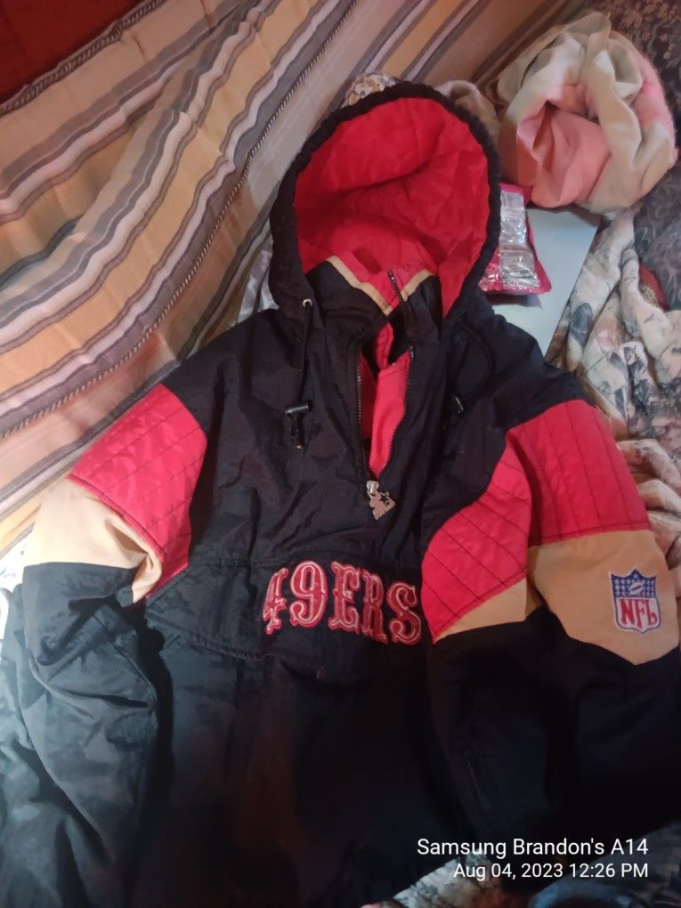 Nineteen nineties vintage starters men's puff jacket forty niners n f l for  Sale in Lathrop, CA - OfferUp