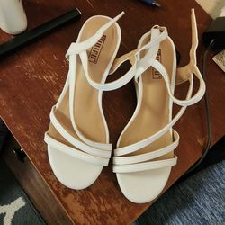 White wedges - size 6