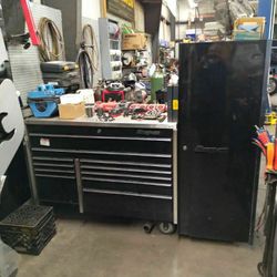 Snap-on Tool Box and Side Cabinet