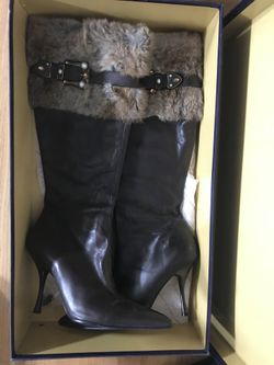 Boots size 8