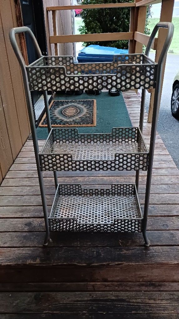Three Tier/iron Plantrack