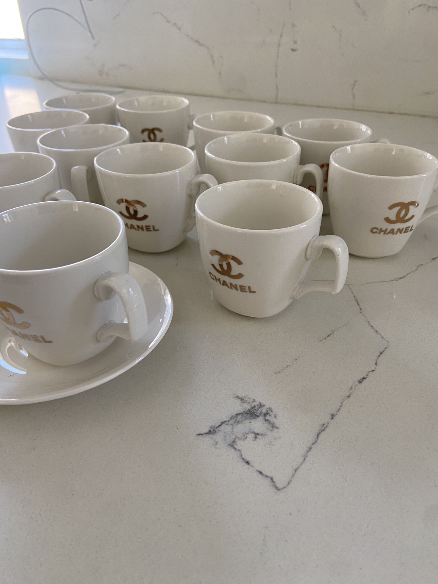 Chanel Tea Cups Set Of 12 for Sale in Los Angeles, CA - OfferUp