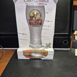 (2) Rapala Cabin Classic 16oz Pilsner Glasses with Lures