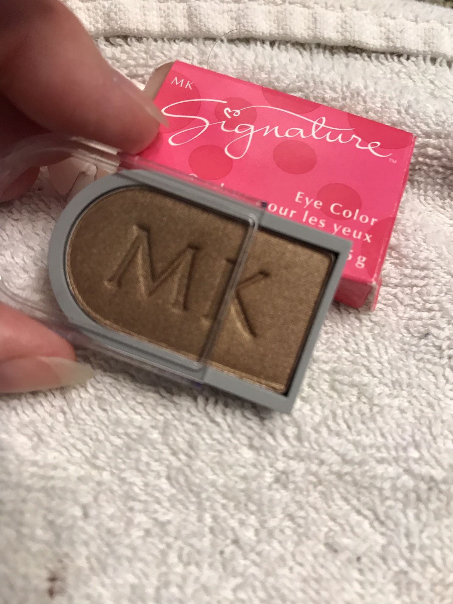 Mary Kay lucky penny eye color