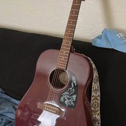 Acoustic Guitar 