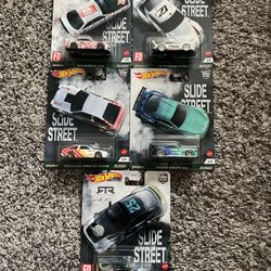 Hot Wheels Premium Slide Street Set 