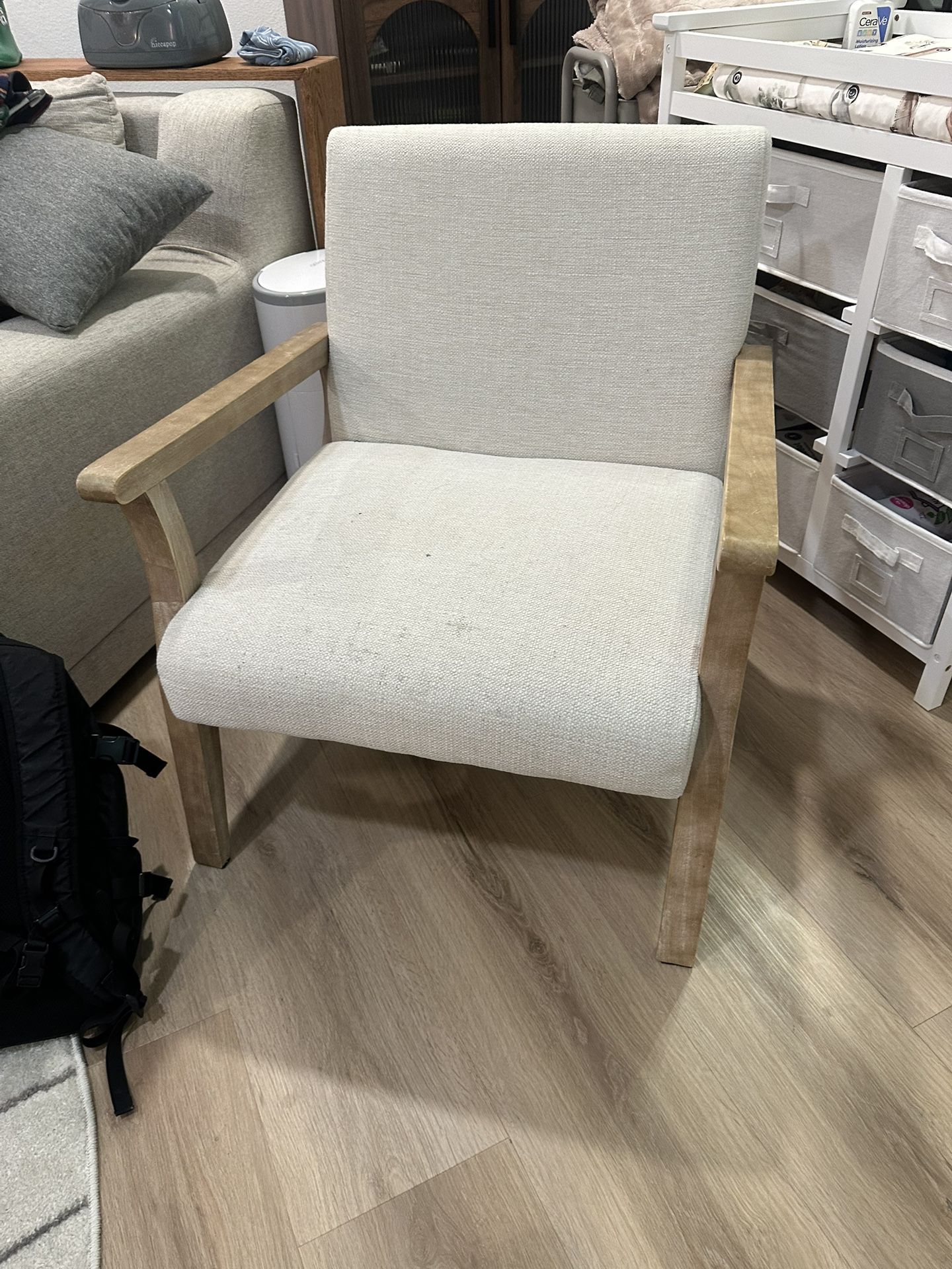 Set Of 2 Arm Lounge chairs