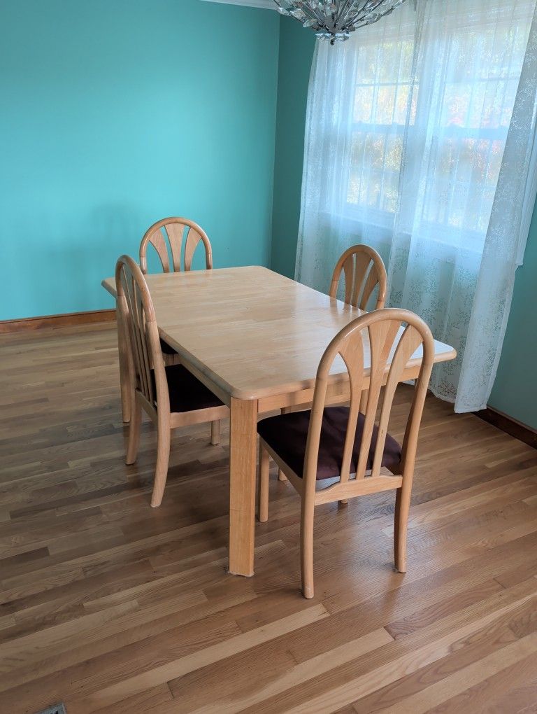 Birch Kitchen Table With Leaf