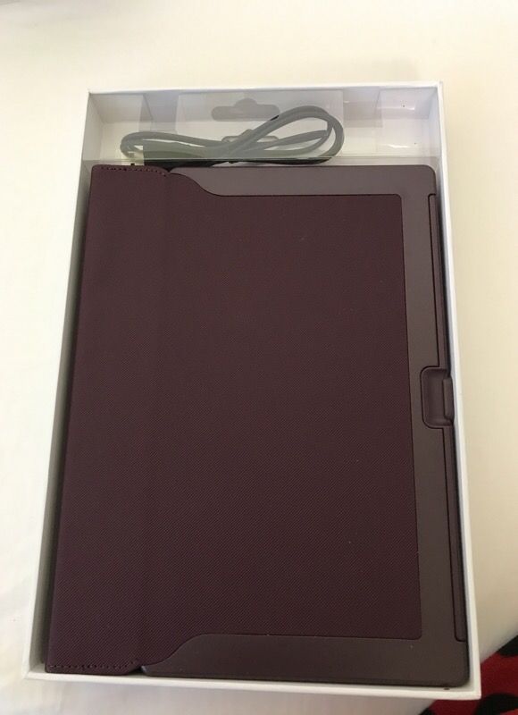 Brand new Targus ipad air cover with keyboard