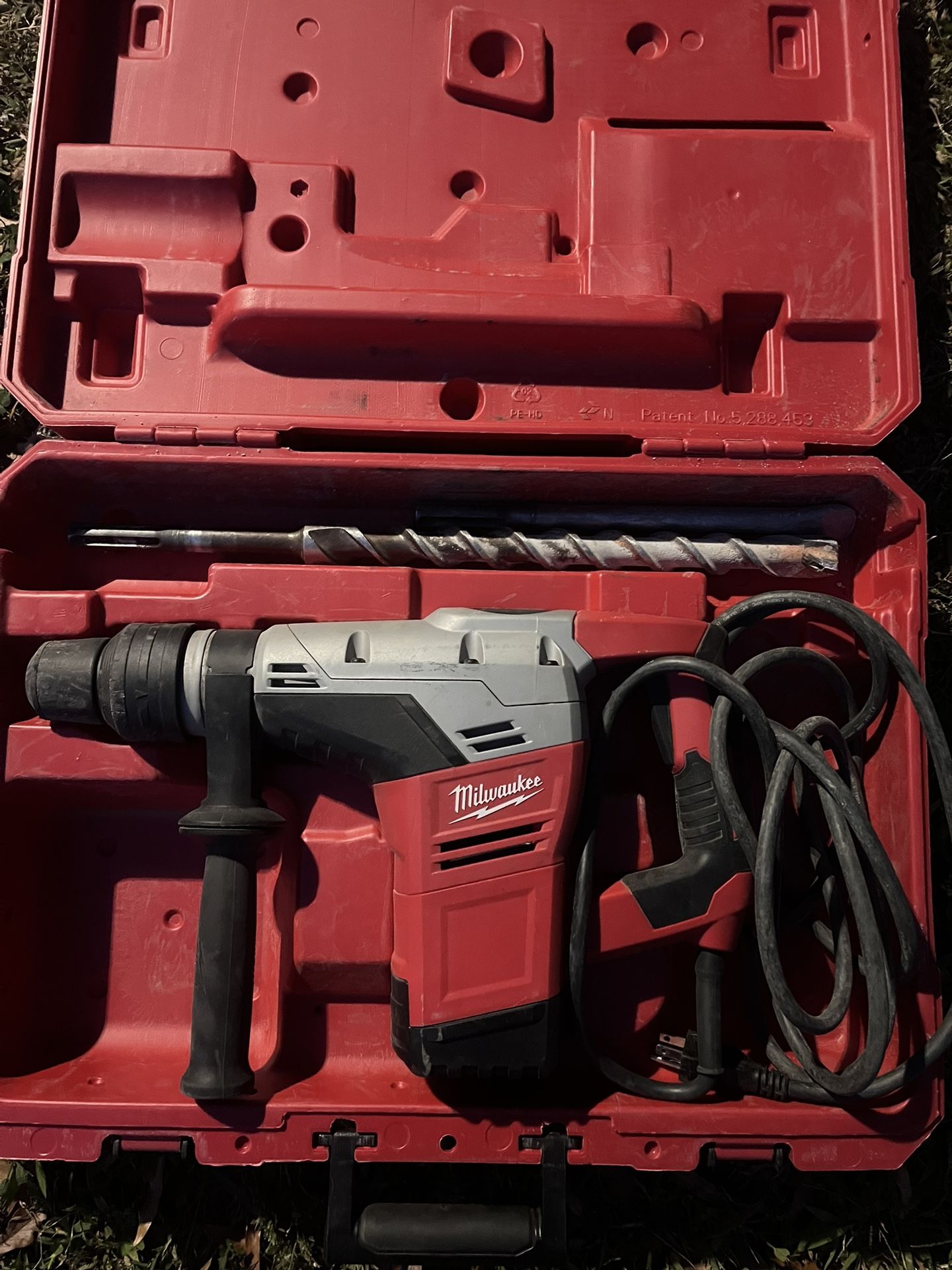 milwaukee max rotary hammer 