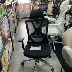 New Just Ensamble Black Tico a Office Chair 
