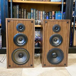 (2) 1980’s Altec Lansing 6.5” 🔈 3-way Audiophile Speakers