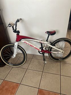 Intense Podium XLT Race BMX – Fast Lightweight Race Bike