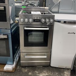 Avanti Elite Series 20” Electric Range Oven