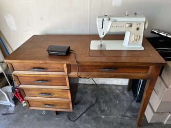 Vintage Singer Sewing Machine