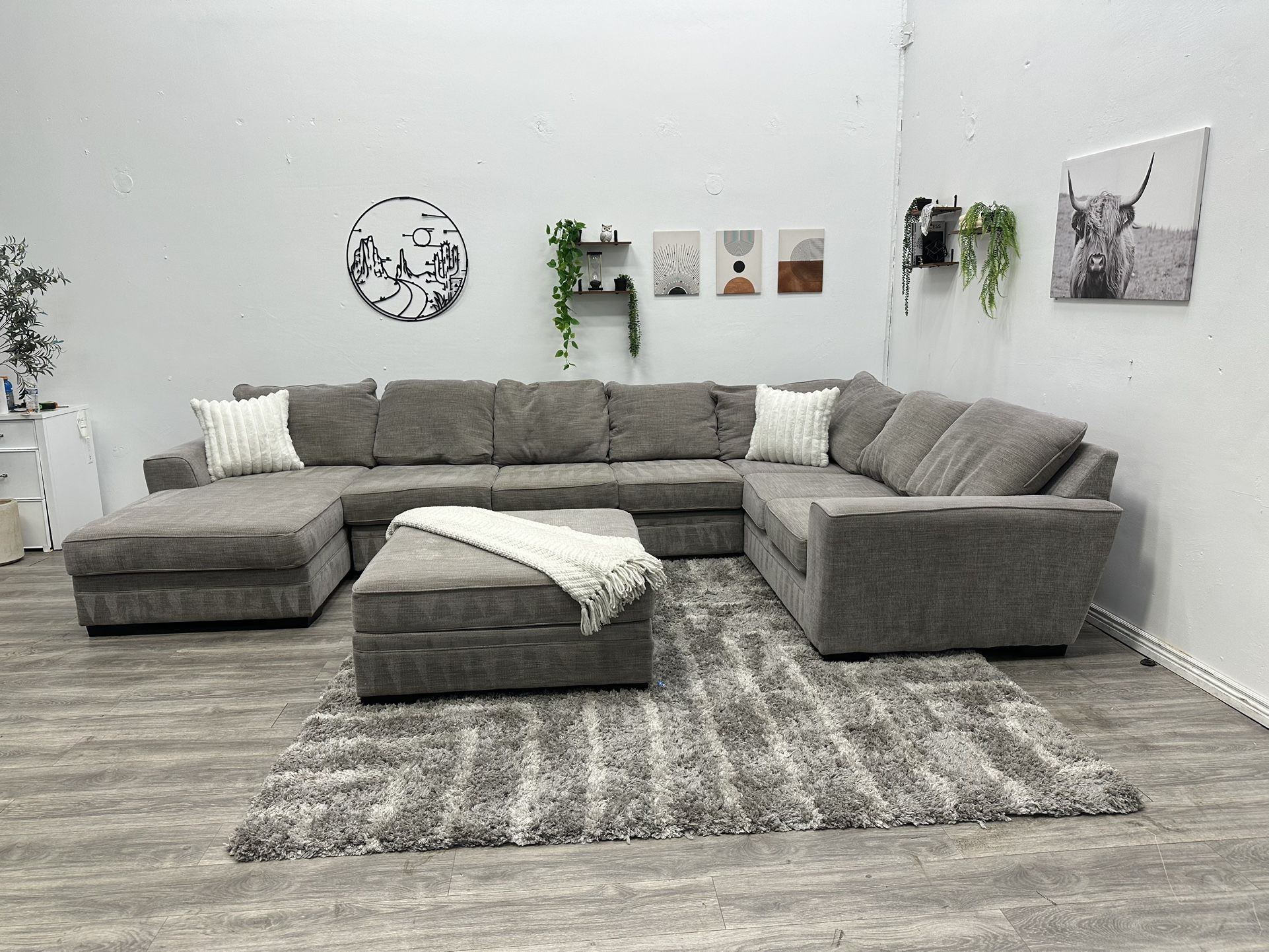 Large Sectional Couch - Free Delivery