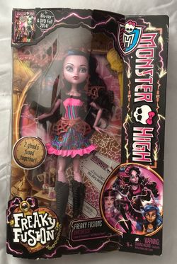 Monster High Freaky Fusions Dracubecca Doll